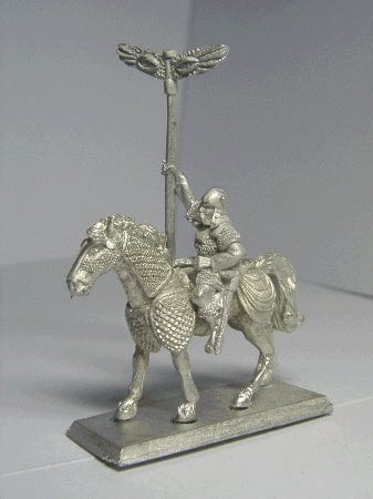 Ral Partha Barbarian Empire Mounted Command - Standard