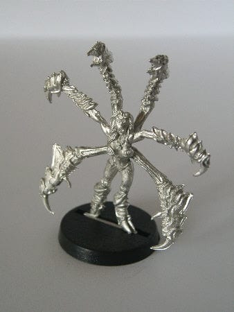 Ral Partha Chaos Imperium - Six clawed Demoness