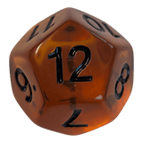 Translucent Honey/Black – Honigfarbenes Würfelset mit schwarzen Zahlen (7er Set)