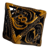 W8 Metallwürfel mit fliegenden Drachen - Gold  - 18mm