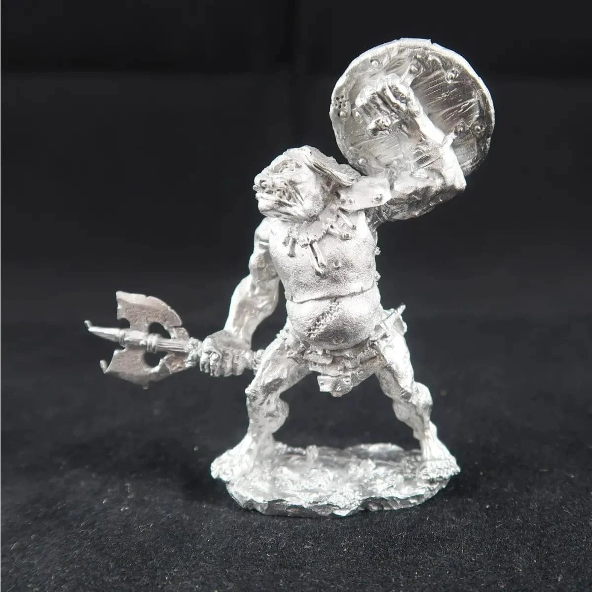 Ral Partha Armoured Ogre with Axe