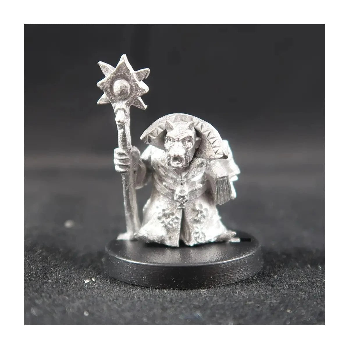 Ral Partha Chaos Dwarf Wizard - Flabberghast the Feculent