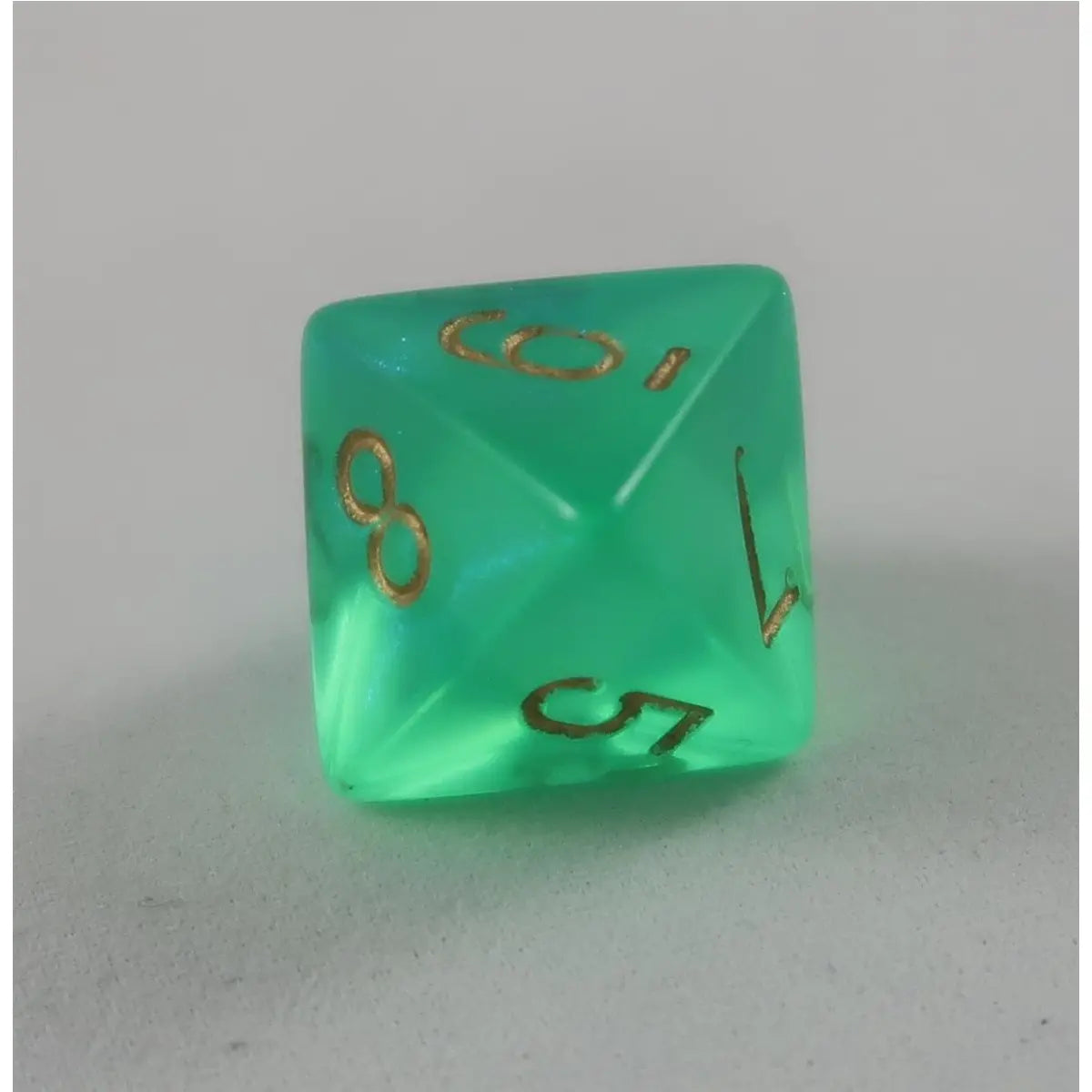 Chessex Borealis Light Green W8