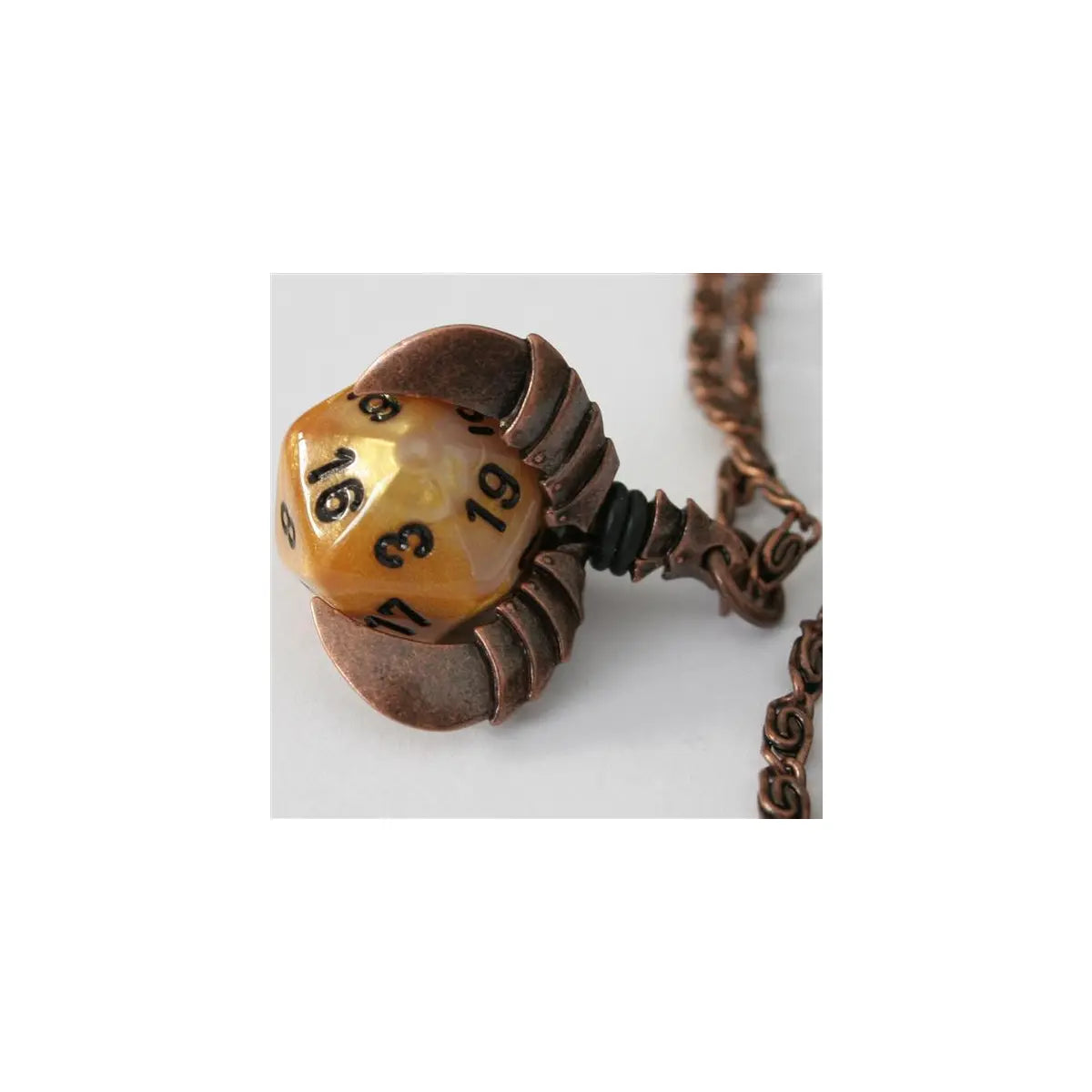 Chessex Bronzener Anhänger W20 Mit Kette