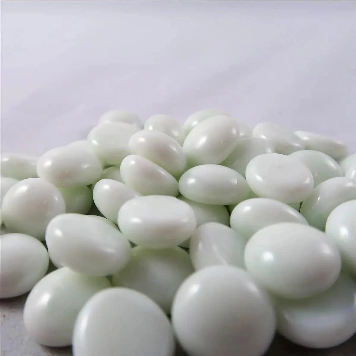 Chessex Chessex Glasspielsteine White Opal