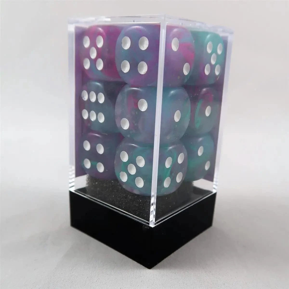 Chessex Chessex Nebula Wisteria W6 16mm Set