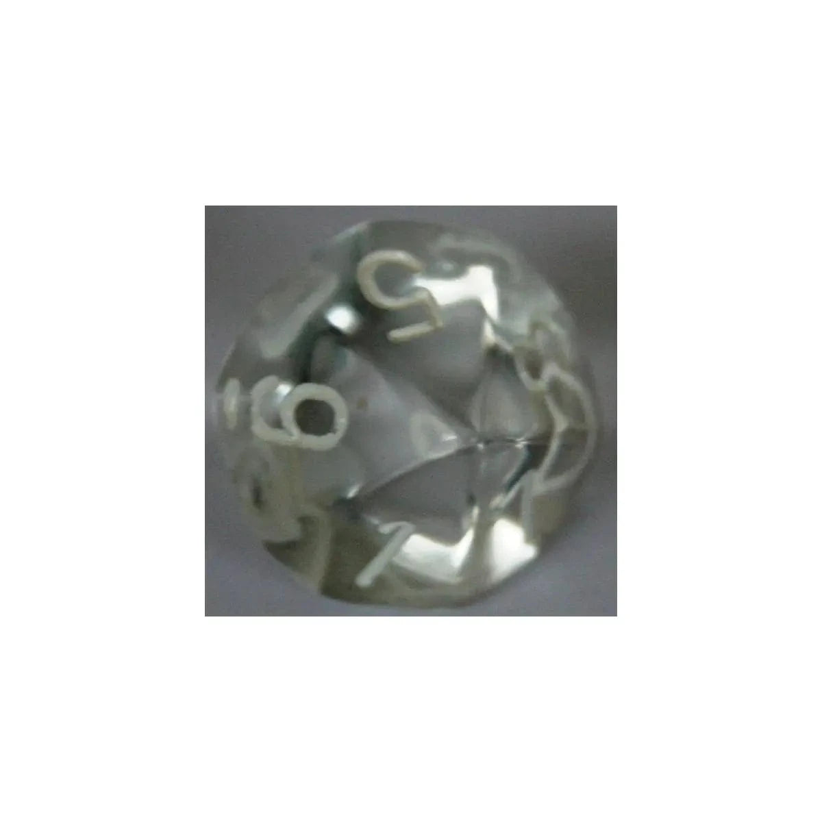 Chessex Chessex Translucent Clear W10