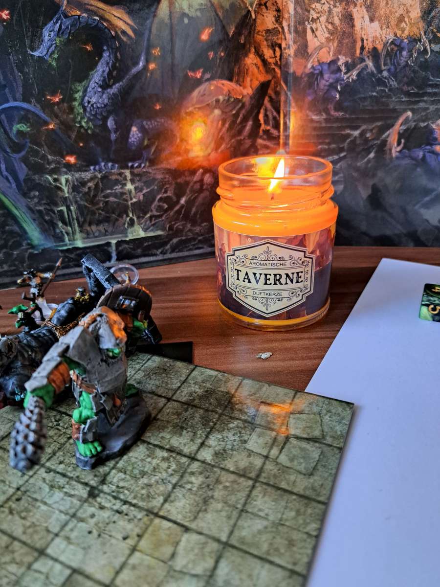 Lootchest Duftkerze Taverne mit Überraschungswürfel