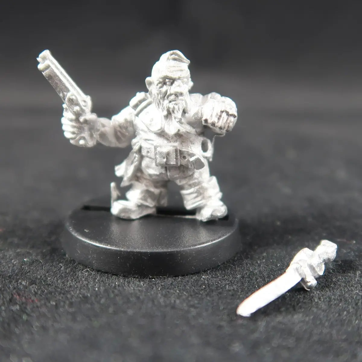 Dwarf Buccaneer - Bo�sun Gibbs