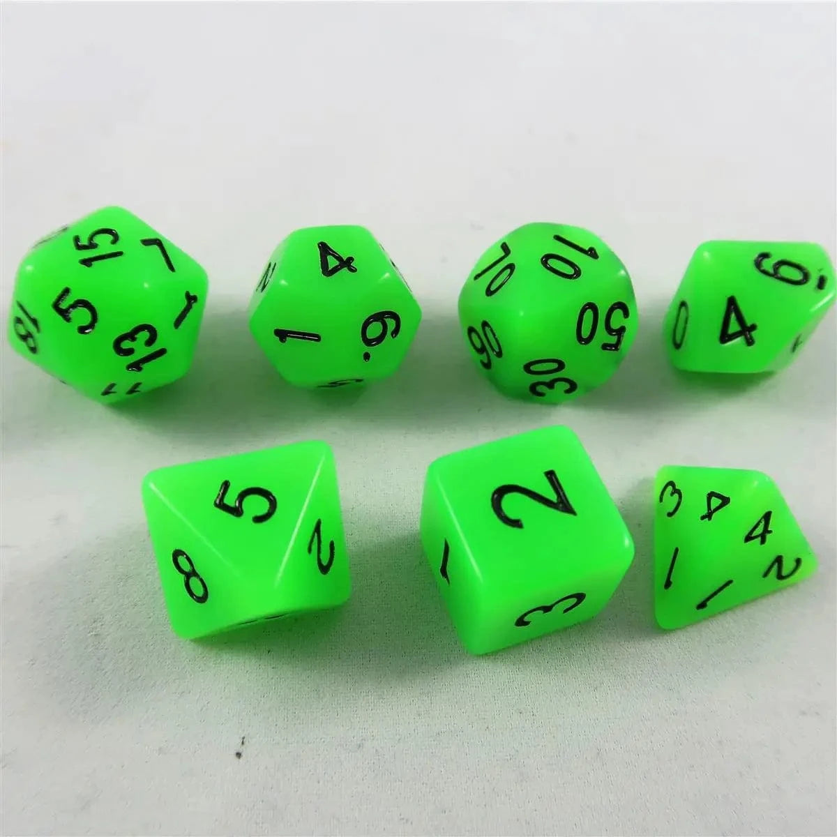 Waerfel Stube Fluoreszierende Würfel grün Set