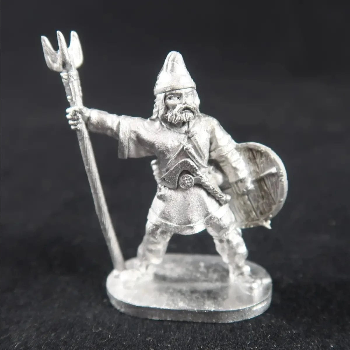 Ral Partha Male Cleric of Swafnir