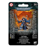 SPACE MARINES: CAPTAIN IN GRAVIS-RÜSTUNG