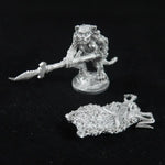 Ral Partha Waldamaunir Kundschafter (Cat-woman Warrior)