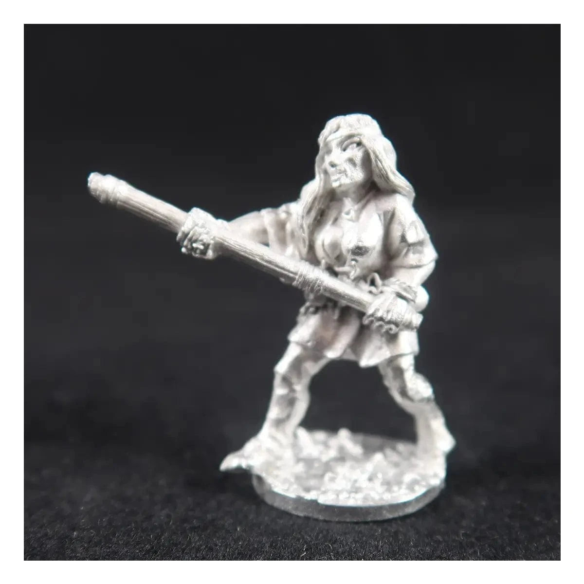 Ral Partha Warrior Priestess