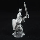 Ral Partha Weiden light Knight with crested Helm