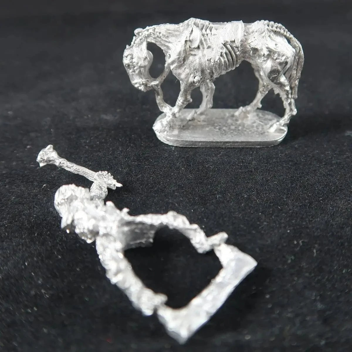 Ral Partha Zombie Lord on Stallion Carcass